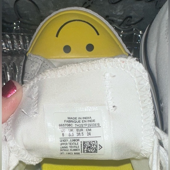 White Sneakers with Yellow Smiley Face- Converse - Picture 3 of 6